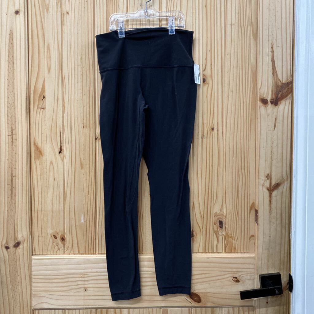 WOMENS LULULEMON BLK LEGGINGS 6