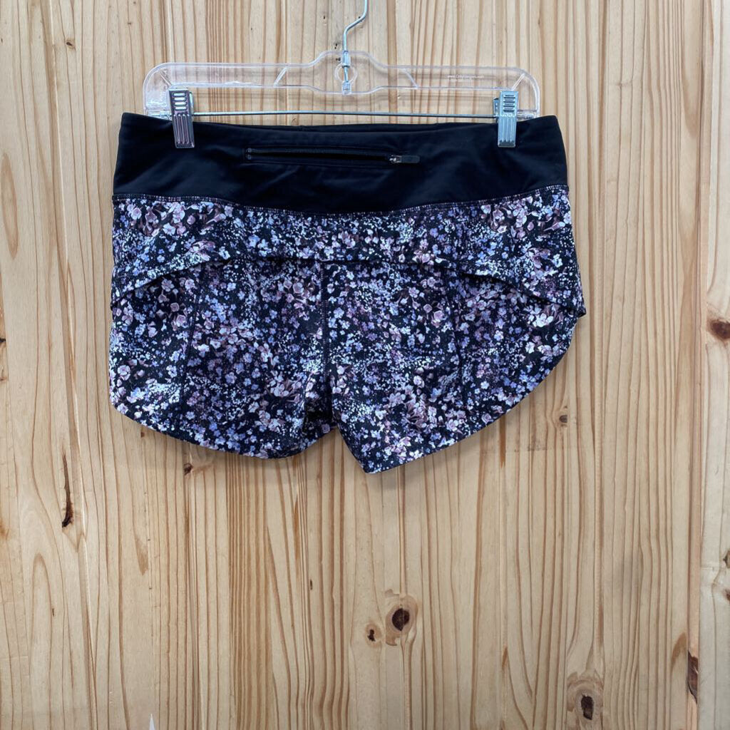 WOMENS LULULEMON SHORTS FLORAL 6