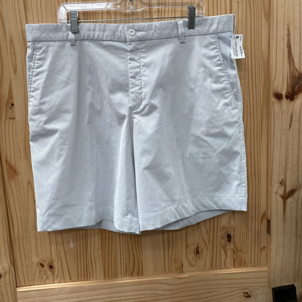 MENS NIKE GOLF SHORTS LT GREY/WHITE STRIPE 38
