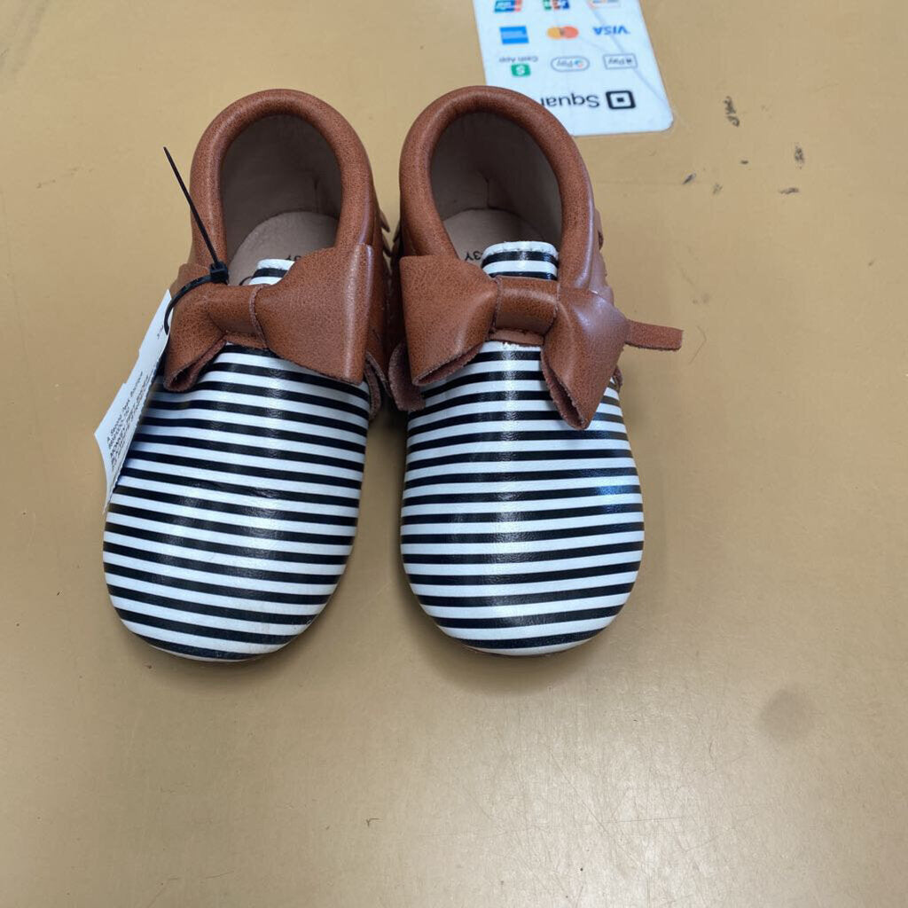 MONKEY FEET SHOES BLK/WHITE STRIPE/CHESTNUT 2/3 SPW