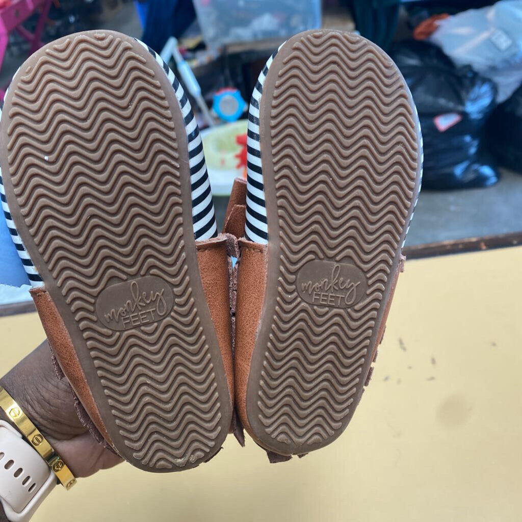 MONKEY FEET SHOES BLK/WHITE STRIPE/CHESTNUT 2/3 SPW
