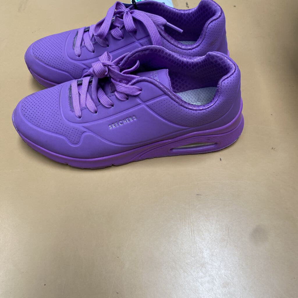 WOMENS SKECHERS PURPLE 6