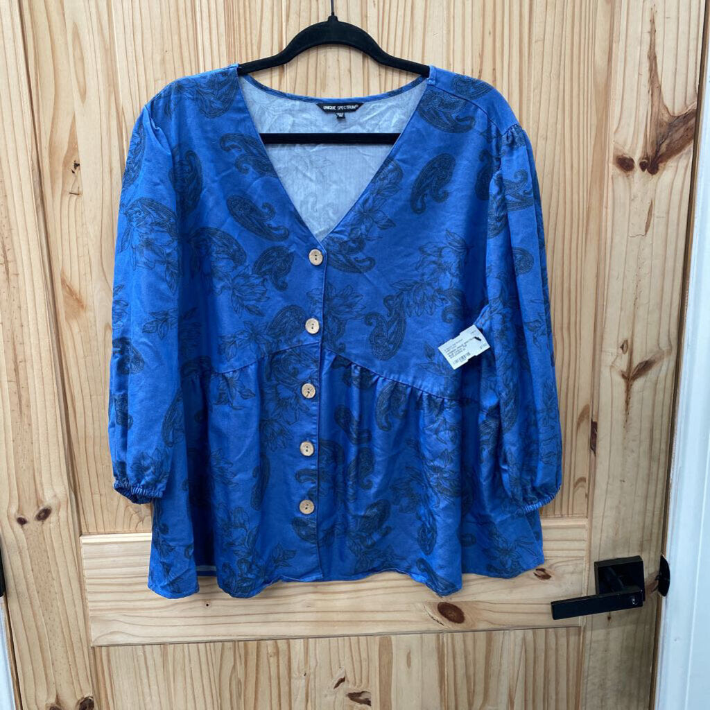 WOMENS UNIQUE SPECTRUM BLUE CASUAL TOP W/FLOWERS 2X