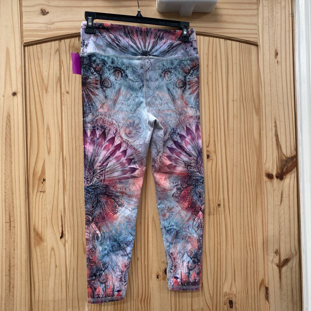 WOMENS EVOLUTION AND CREATION CAPRI LEGGINGS SKY BLUE/PURPLE/PINK M