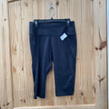 WOMENS GAPFIT BLK CAPRIS L