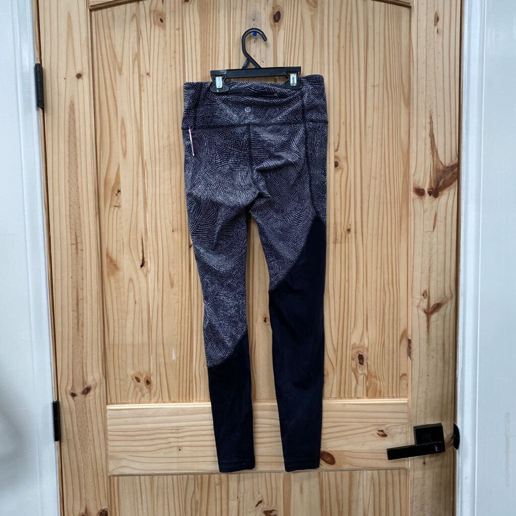 WOMENS LULULEMON BLK/WHITE LEGGINGS 6
