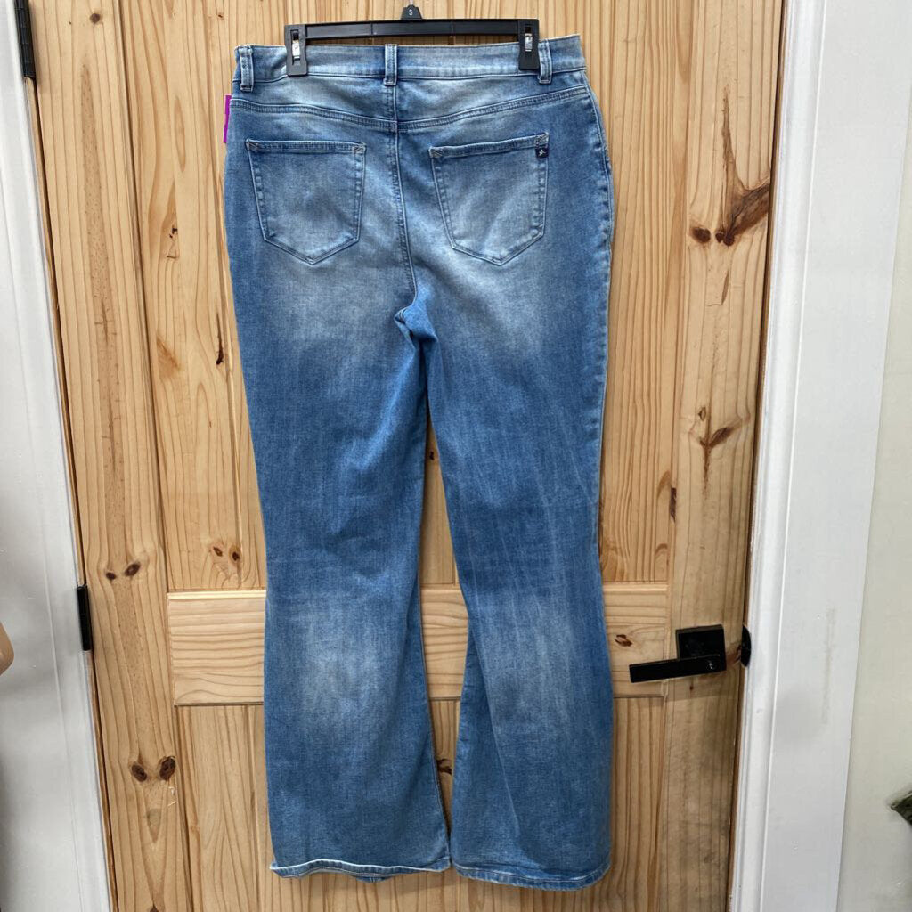WOMENS M JEANS LT DENIM FLARE 12