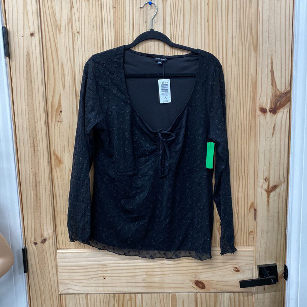 WOMENS TORRID BLK CASUAL TOP 1 1X NWT