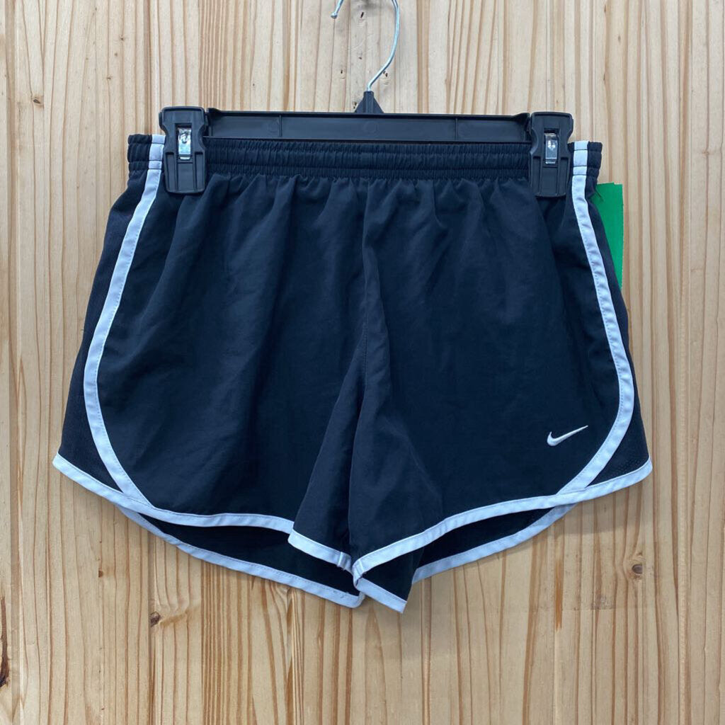 GIRLS NIKE SHORTS BLK/WHITE L 12