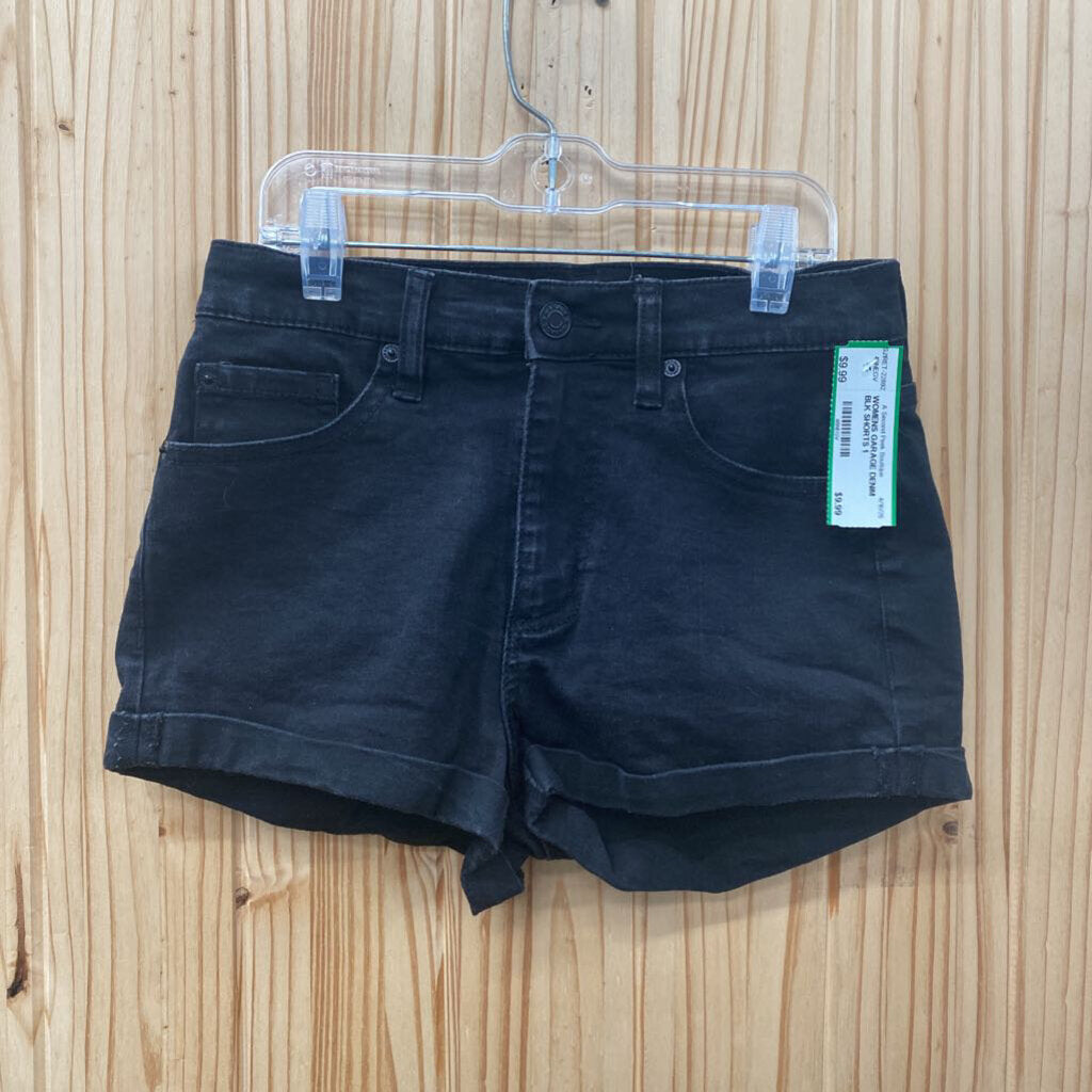 WOMENS GARAGE DENIM BLK SHORTS 1