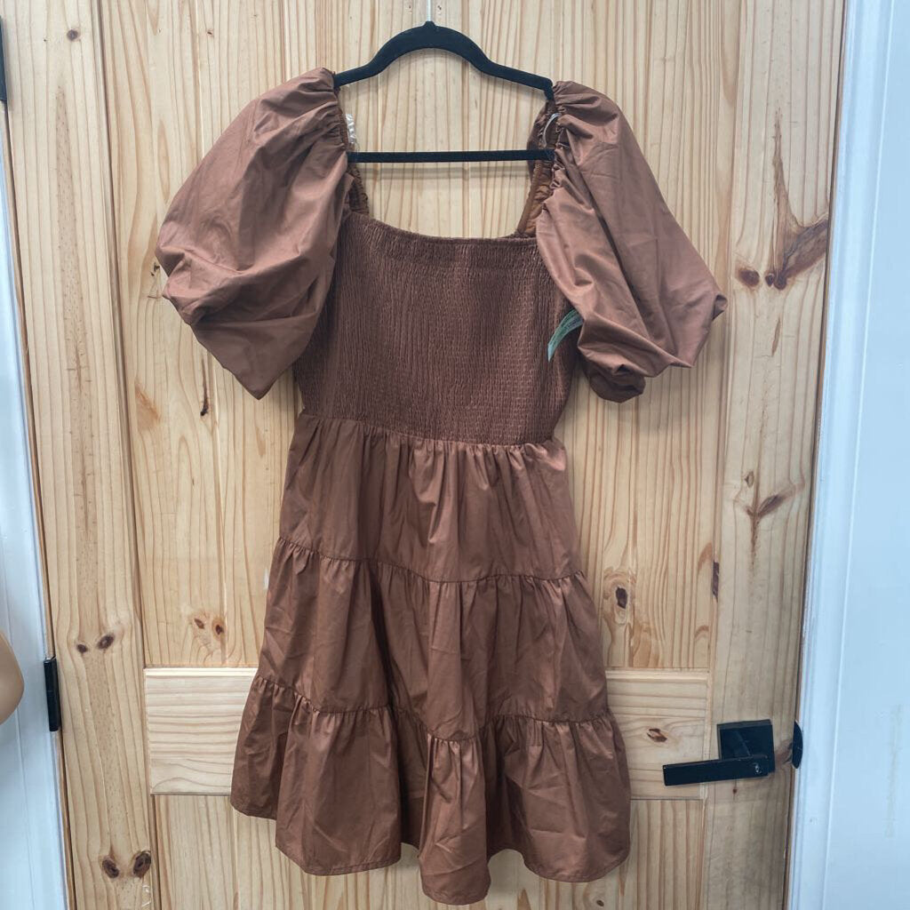 WOMENS ENTRO CHOCOLATE DRESS L NWT