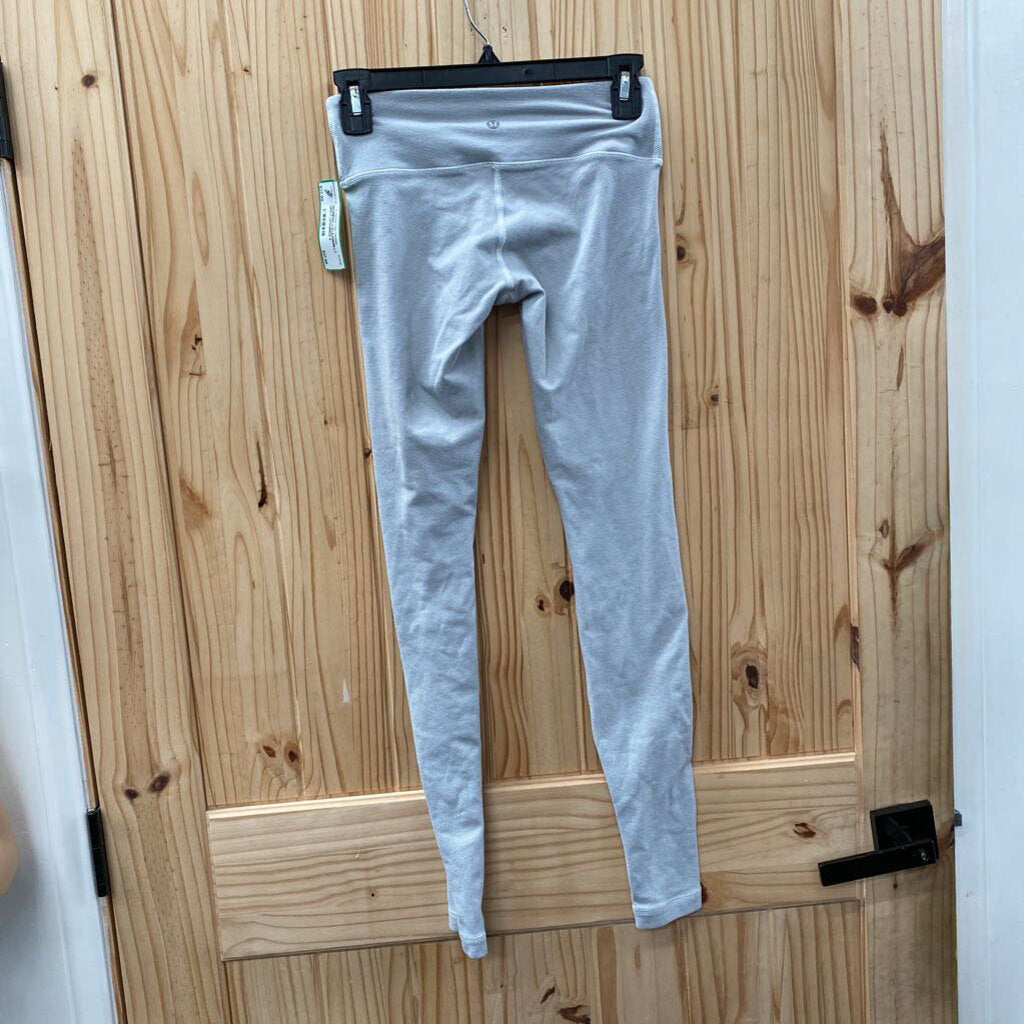 WOMENS LULULEMON LT GREY LEGGINGS 4