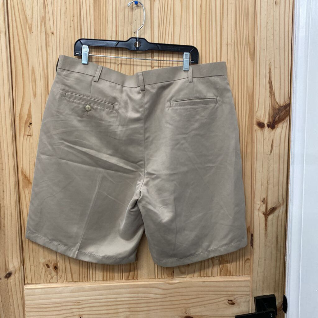 MENS UNDER TAN SHORTS 40