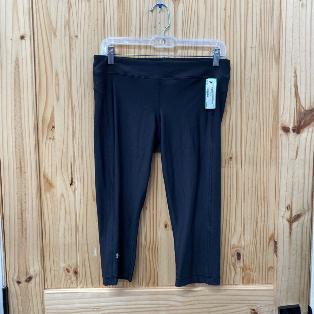 WOMENS UNDER ARMOUR CAPRIS BLK L