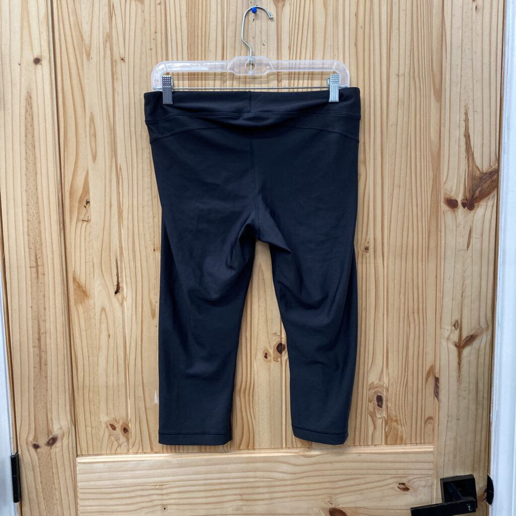 WOMENS UNDER ARMOUR CAPRIS BLK L