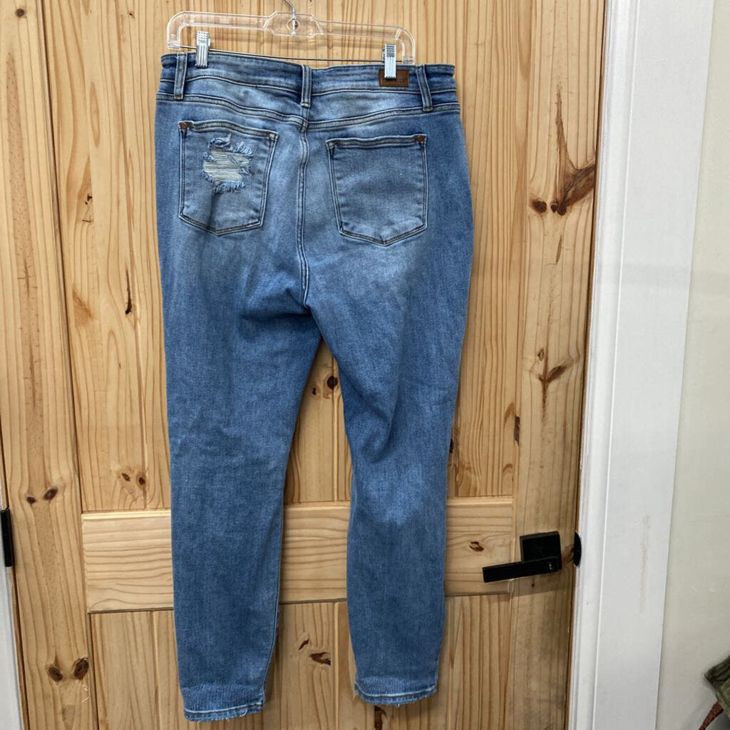 WOMENS JUDY BLUE LT DENIM DIST. JEANS 13