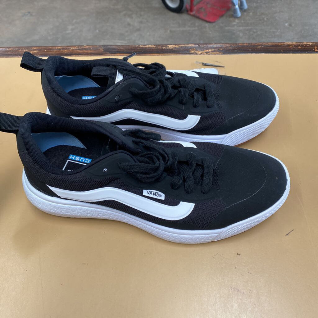 WOMENS VANS BLK/WHITE SHOES 8.5