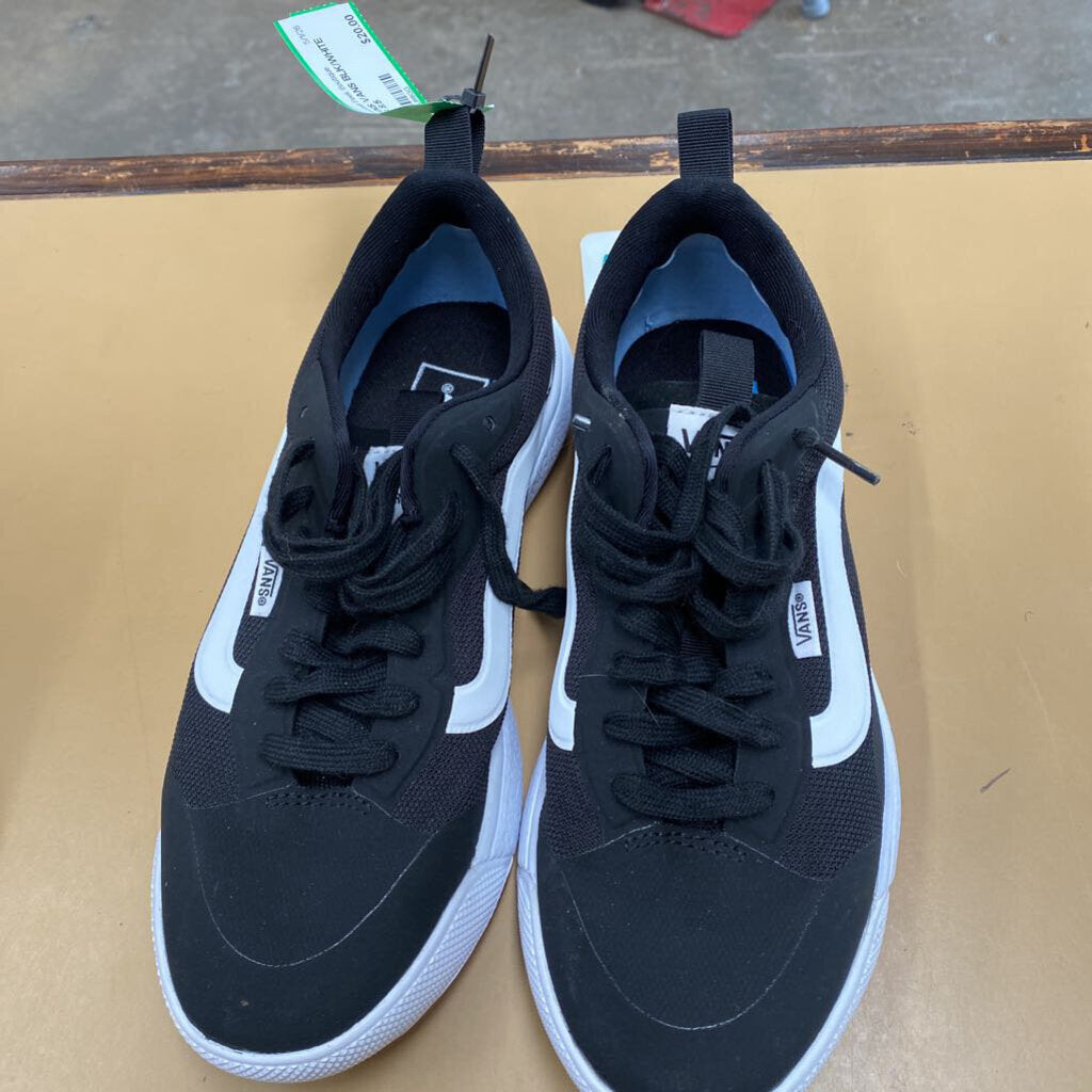 WOMENS VANS BLK/WHITE SHOES 8.5