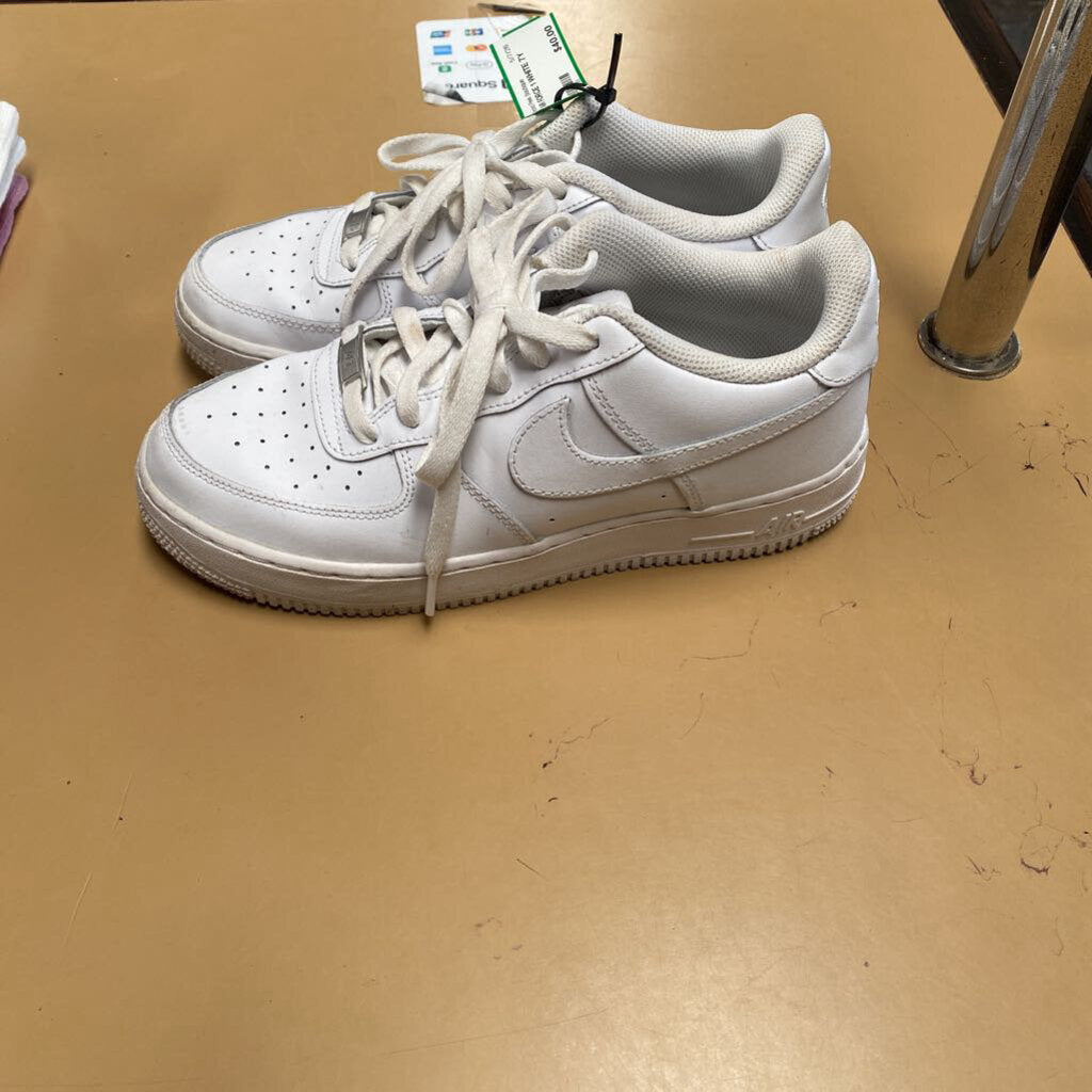 NIKE AIR FORCE 1 WHITE 7Y