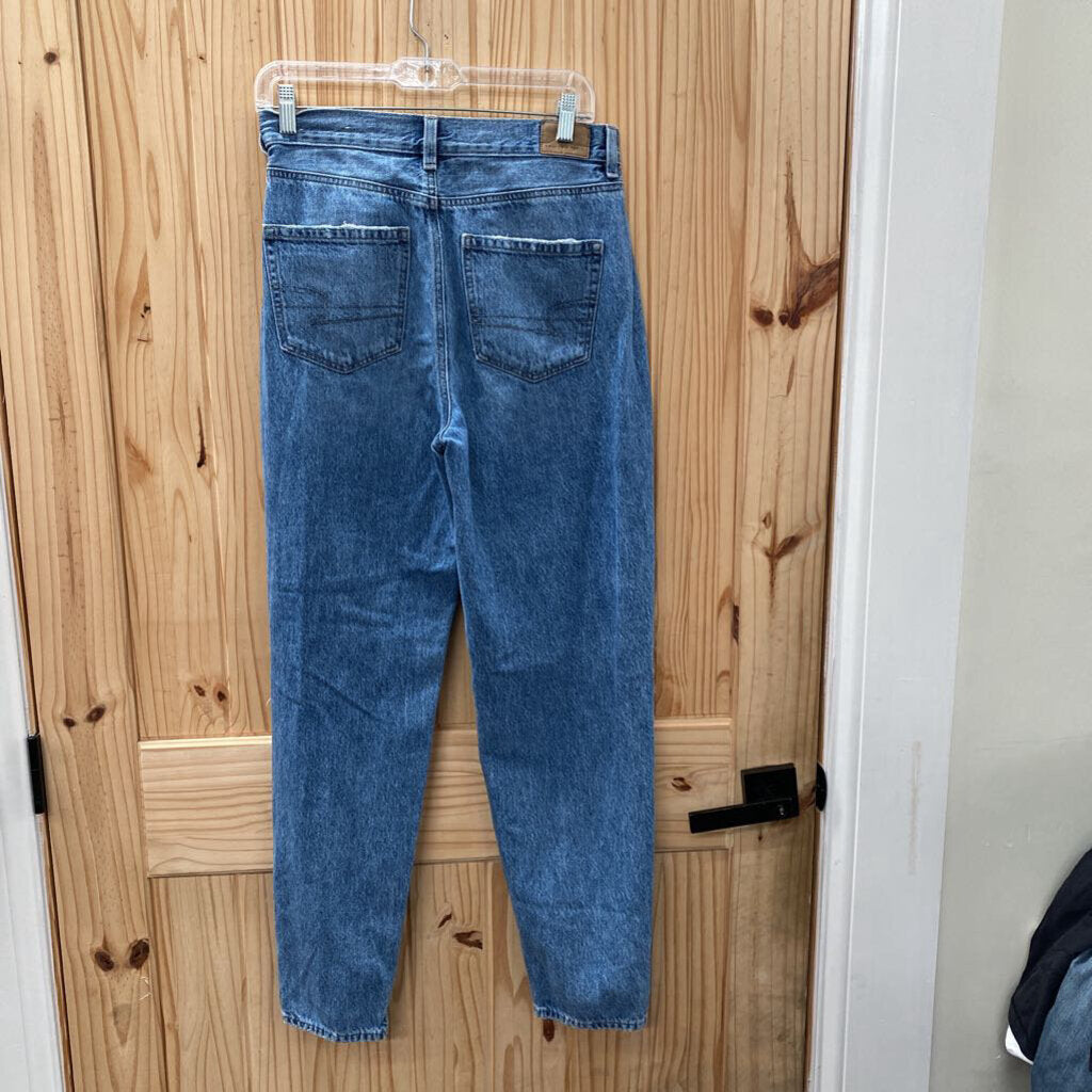 WOMENS AMERICAN EAGLE DENIM DIST. JEANS 4 LONG