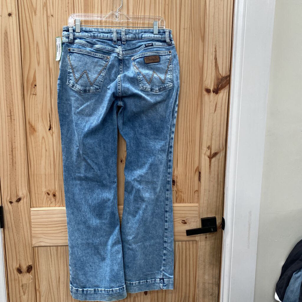 WOMENS WRANGLER RETRO LT DENIM FLARE JEANS 31