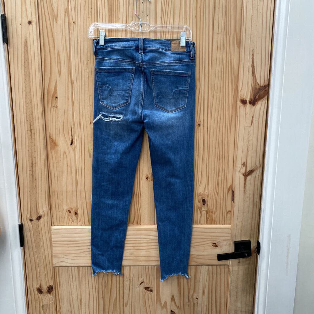 WOMENS AMERICAN EAGLE DENIM DIST. JEANS 4 REGULAR