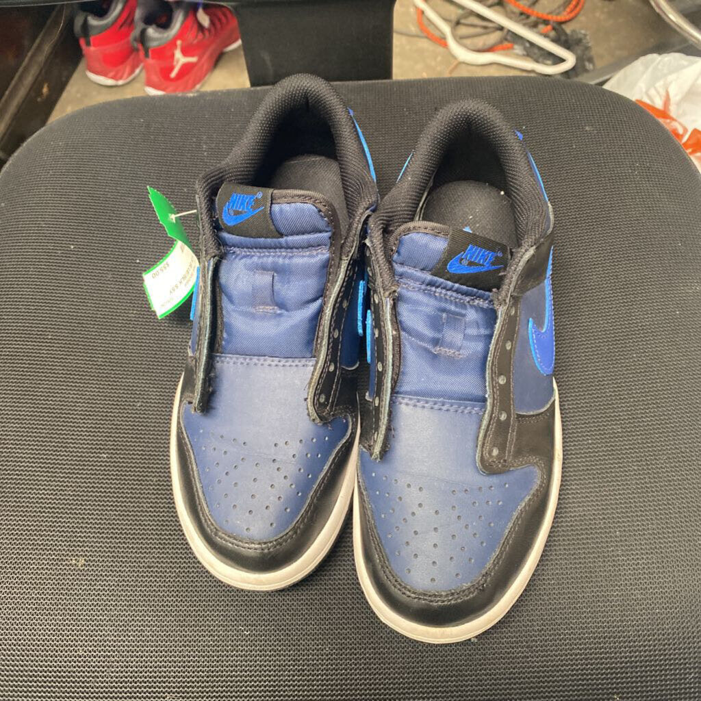 NIKE SHOES BLUE/BLK 5.5Y