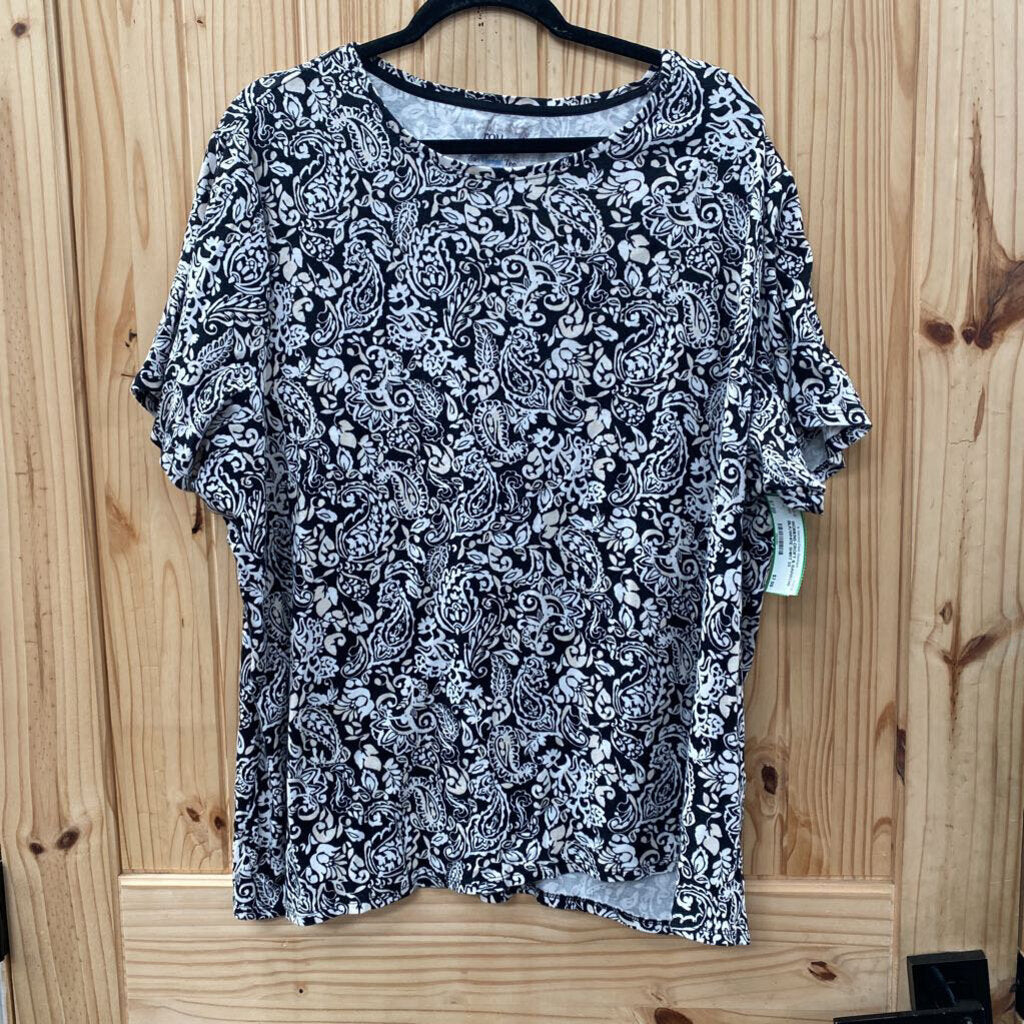WOMENS CROFT & BARROW BLK/WHITE SHIRT 3X