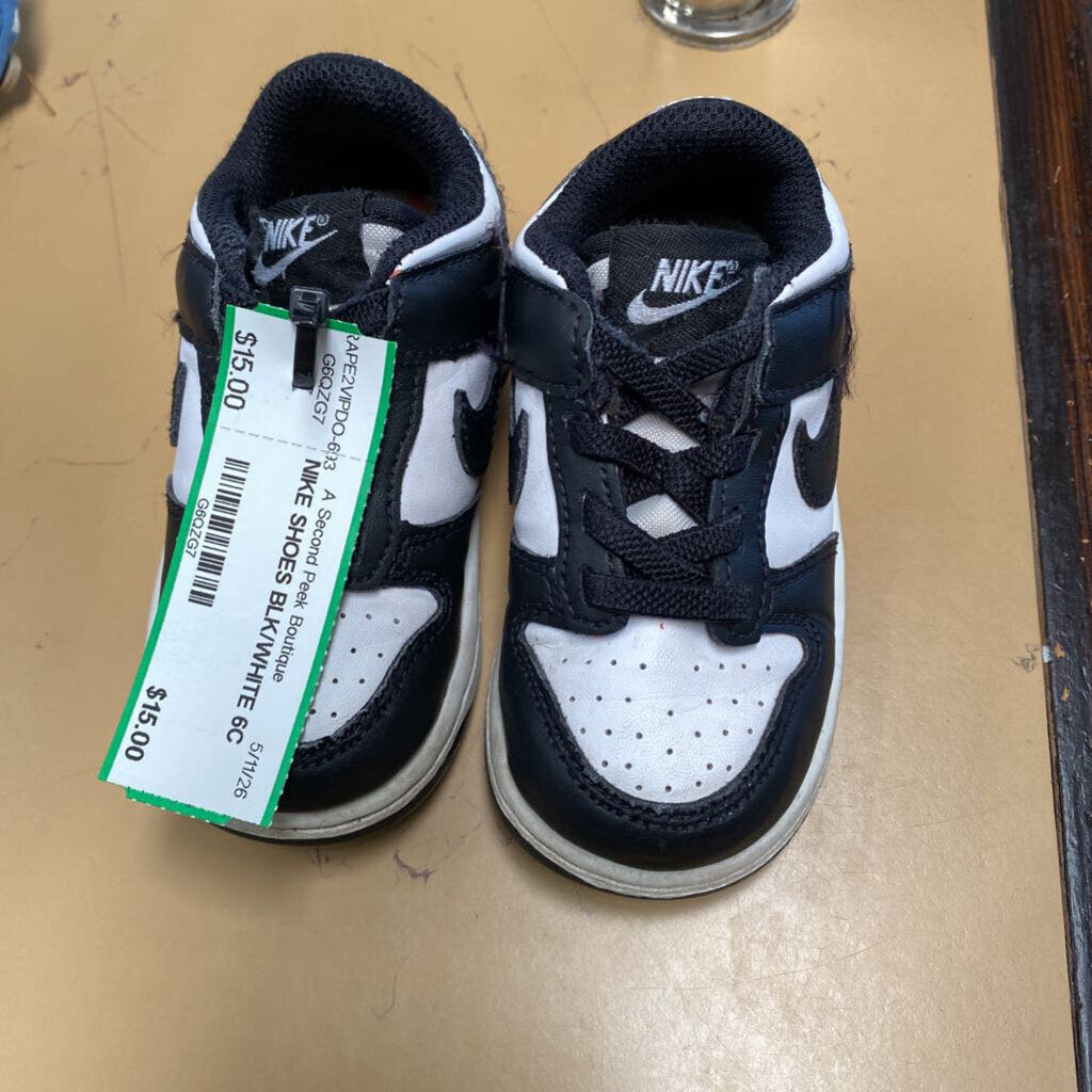 NIKE SHOES BLK/WHITE 6C
