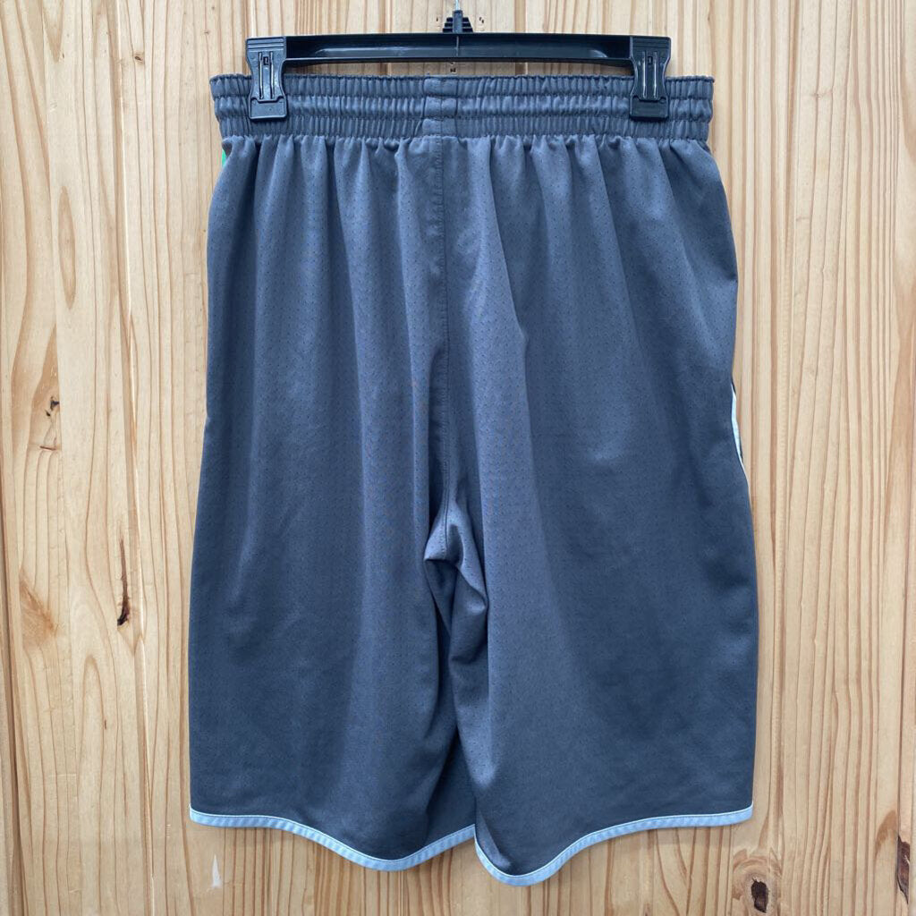 MENS JORDAN SHORTS GREY L (HAS SNAGS)