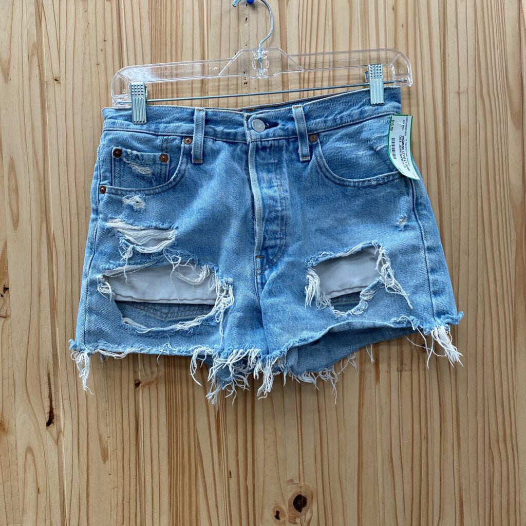 WOMENS LEVIS LT DENIM DIST. JEAN SHORTS 25