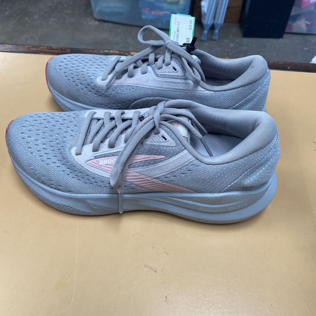WOMENS BROOKS GREY 8.5
