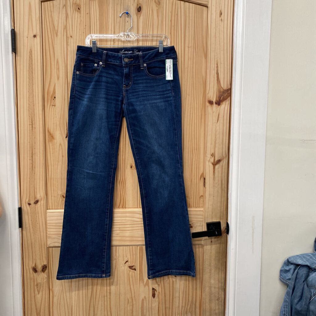 WOMENS AMERICAN EAGLE DK DENIM JEANS 8