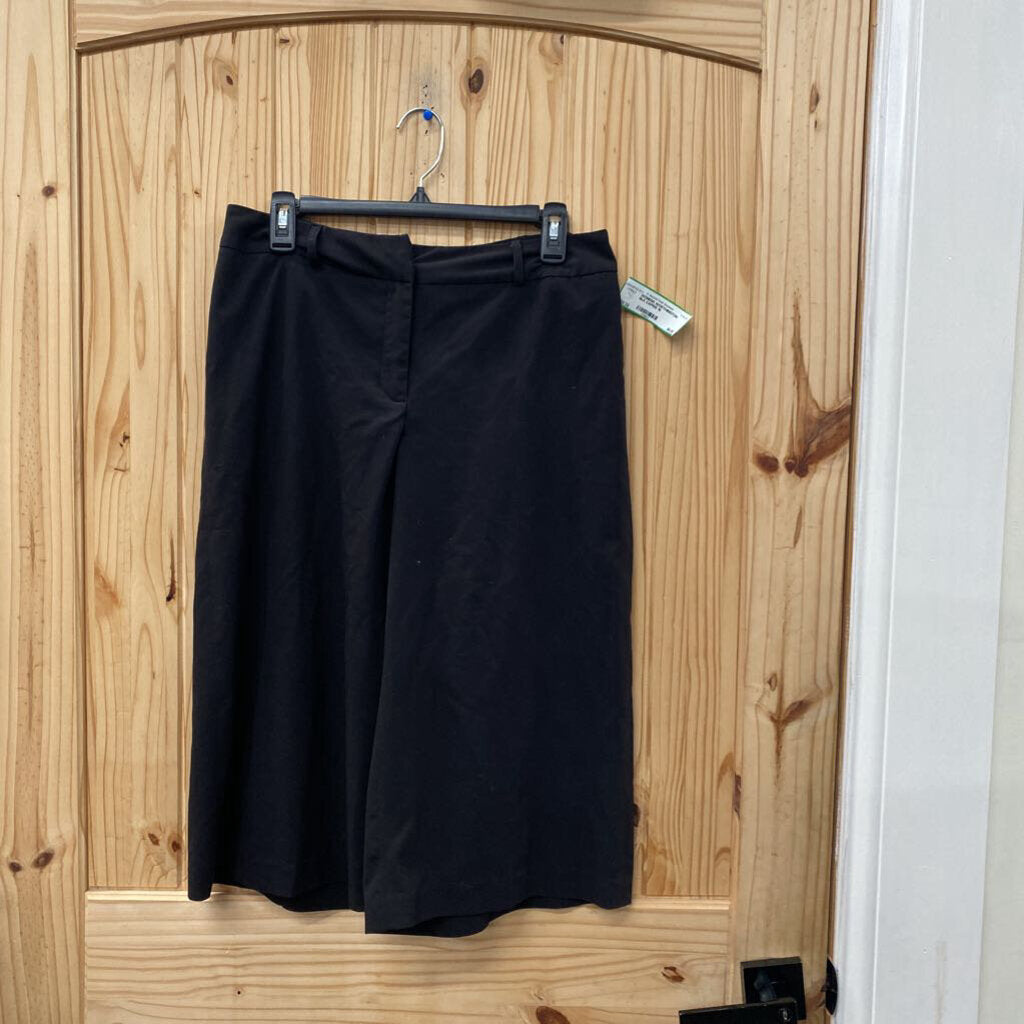 WOMENS WORTHINGTON BLK CAPRIS 10
