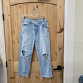 WOMENS LT DENIM DIST. JEANS 8