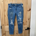 WOMENS AMERICAN EAGLE LT DENIM DIST. JEANS 12 SHORT