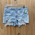 WOMENS AMERICAN EAGLE LT DENIM DIST. SHORTS 12