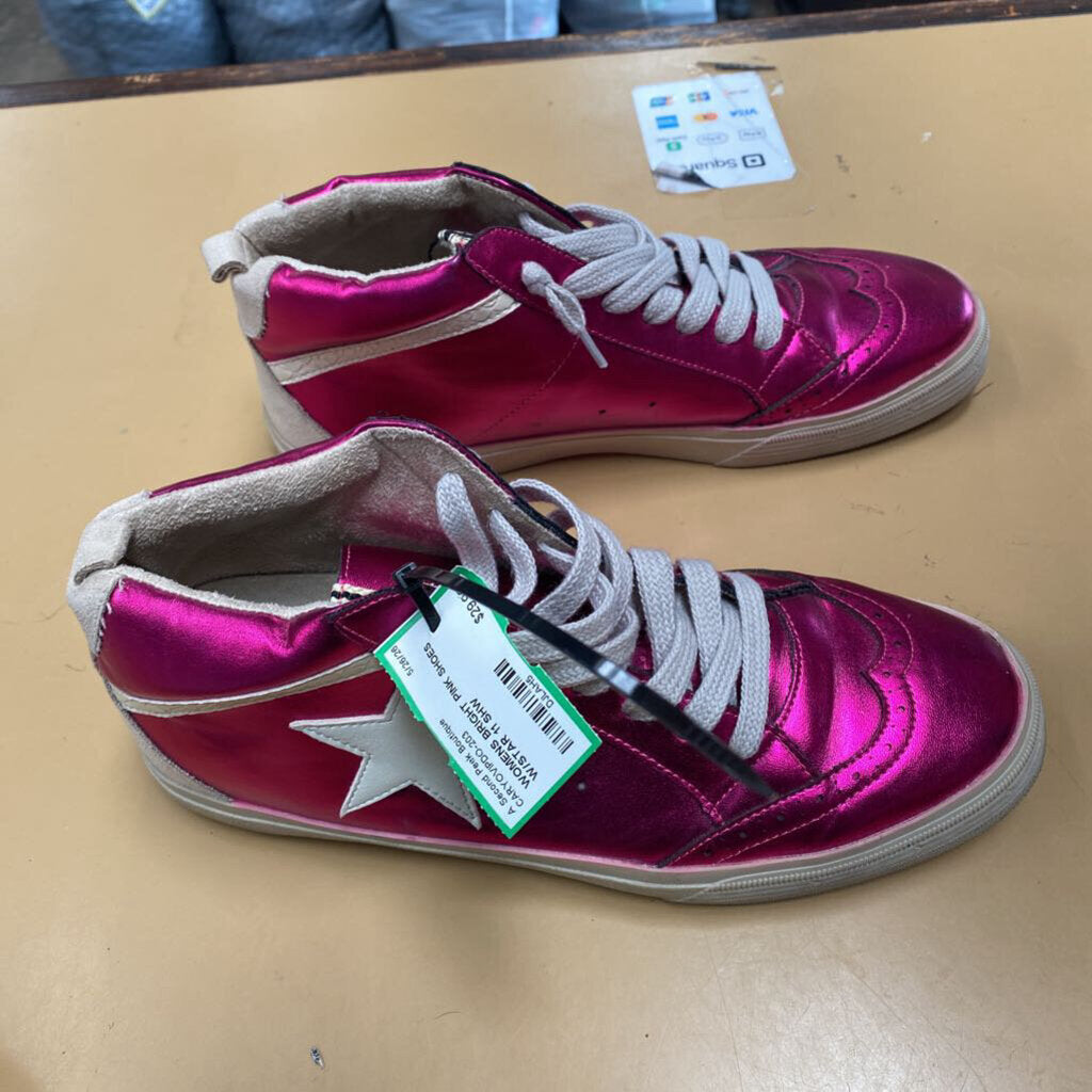 WOMENS BRIGHT PINK SHOES W/STAR 11