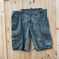 MENS THE NORTH FACE CHARCOAL CARGO SHORTS 36