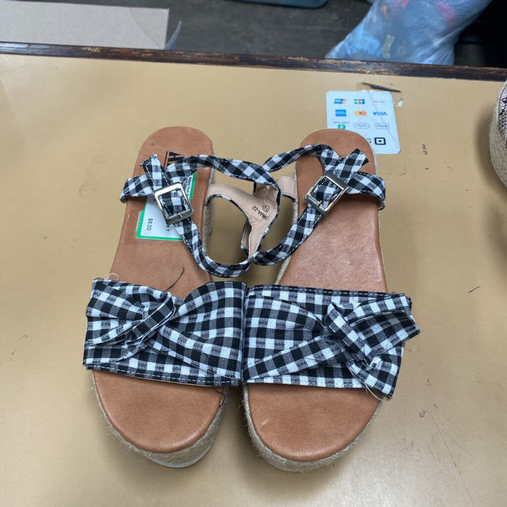 WOMENS AMS BLK/WHITE CHECKERED WEDGE SANDALS 7 1/2 NEW