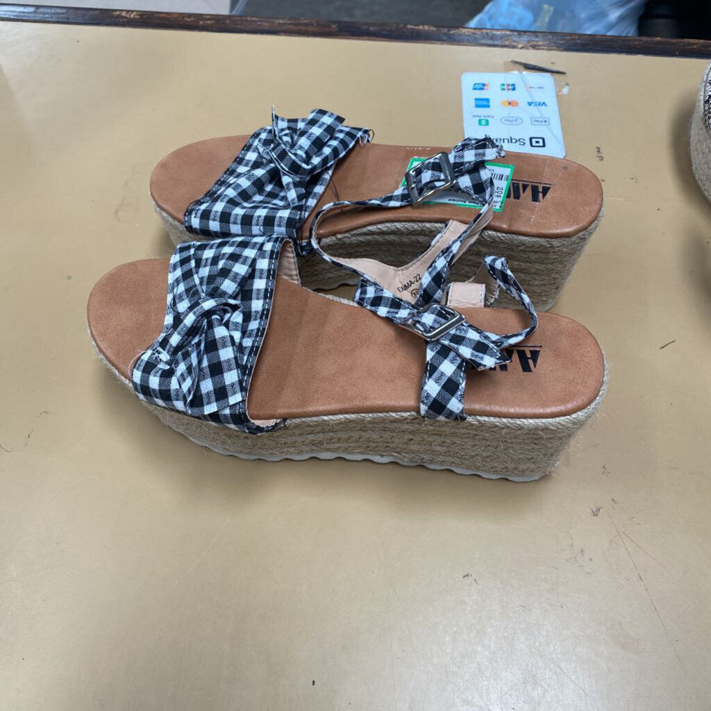 WOMENS AMS BLK/WHITE CHECKERED WEDGE SANDALS 7 1/2 NEW