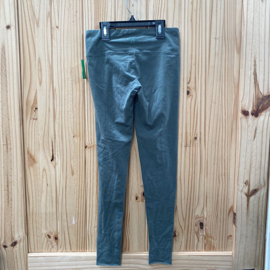 ARITZIA FOREST GREEN LEGGINGS XS