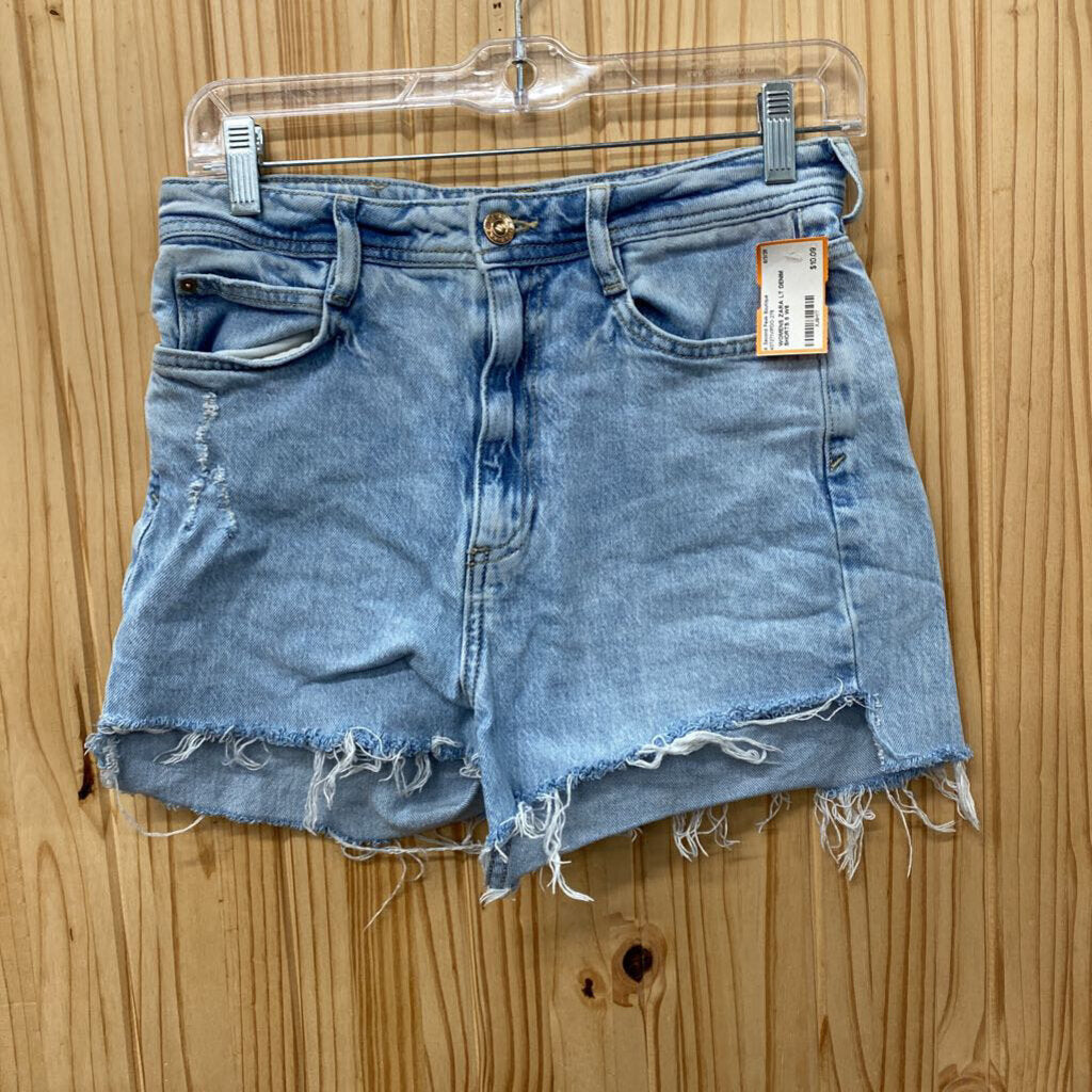 WOMENS ZARA LT DENIM SHORTS 6