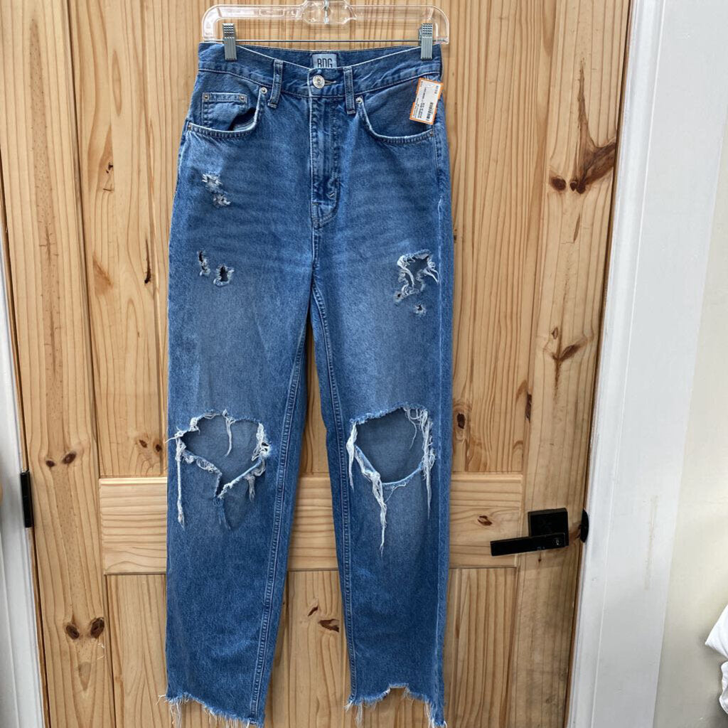 WOMENS BDG LT DENIM DIST. JEANS 26
