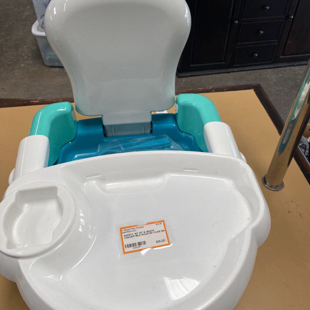 SAFETY 1ST SIT & SNACK CONVERTIBLE BOOSTER CHAIR