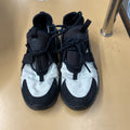 NIKE AIR SHOES 8 1/2 WOMENS