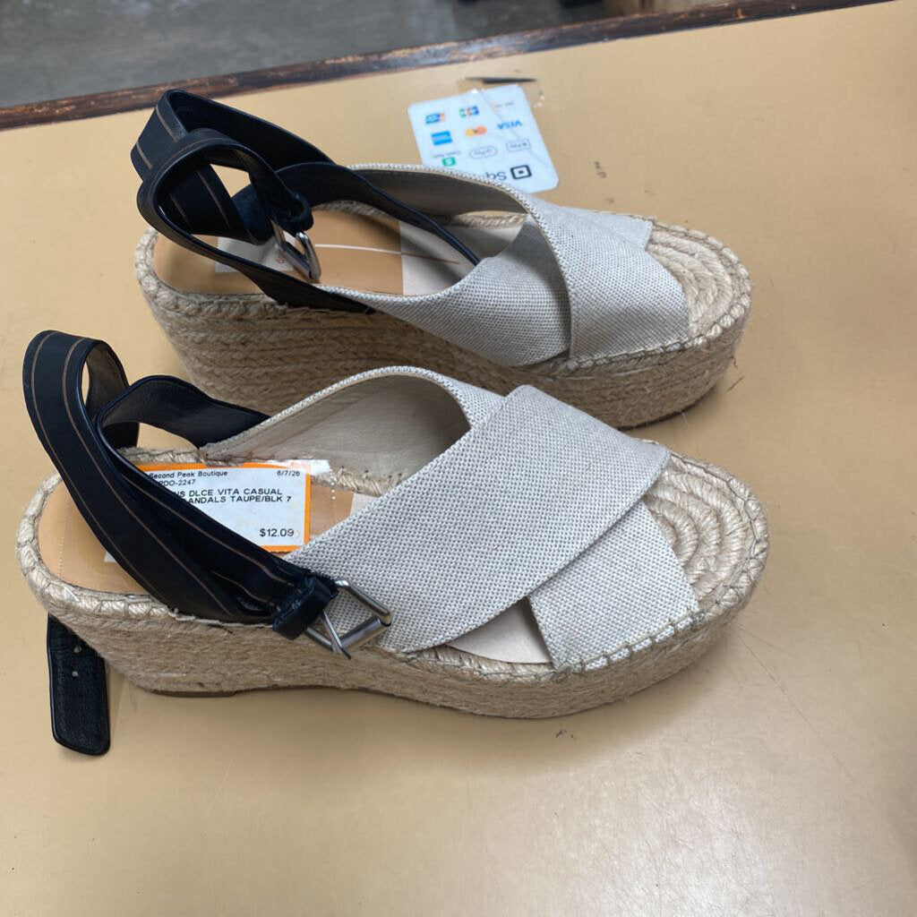 WOMENS DLCE VITA CASUAL WEDGE SANDALS TAUPE/BLK 7