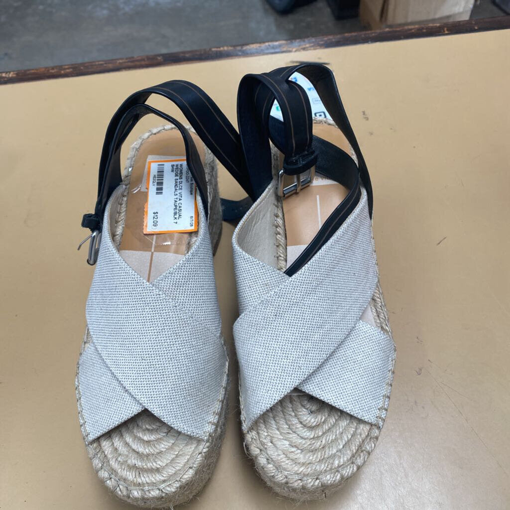 WOMENS DLCE VITA CASUAL WEDGE SANDALS TAUPE/BLK 7