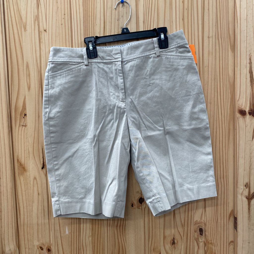 WOMENS TALBOTS BEIGE BERMUDA SHORTS 8