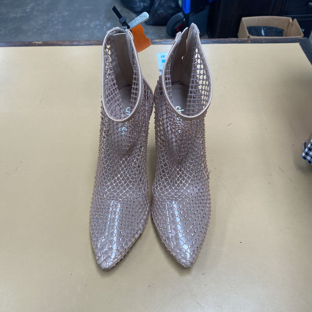WOMENS CHARLES TAN HEELS CASUALS 7M